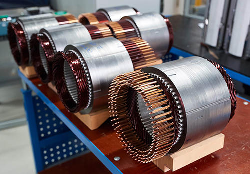 what are the advantages of three-phase motor